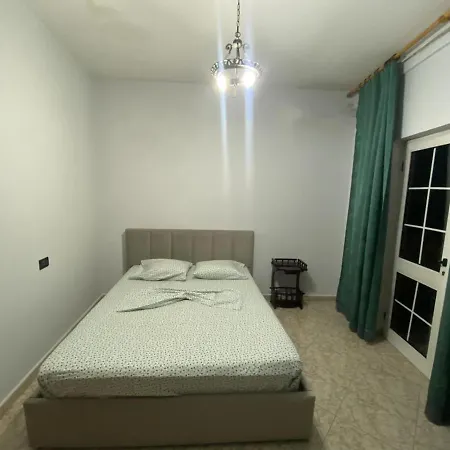 White Appartement Tirana